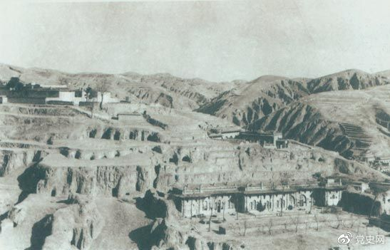 1947年12月25日至28日，中共中央在陜北米脂楊家溝召開擴大會議（十二月會議）。圖為會議會址。